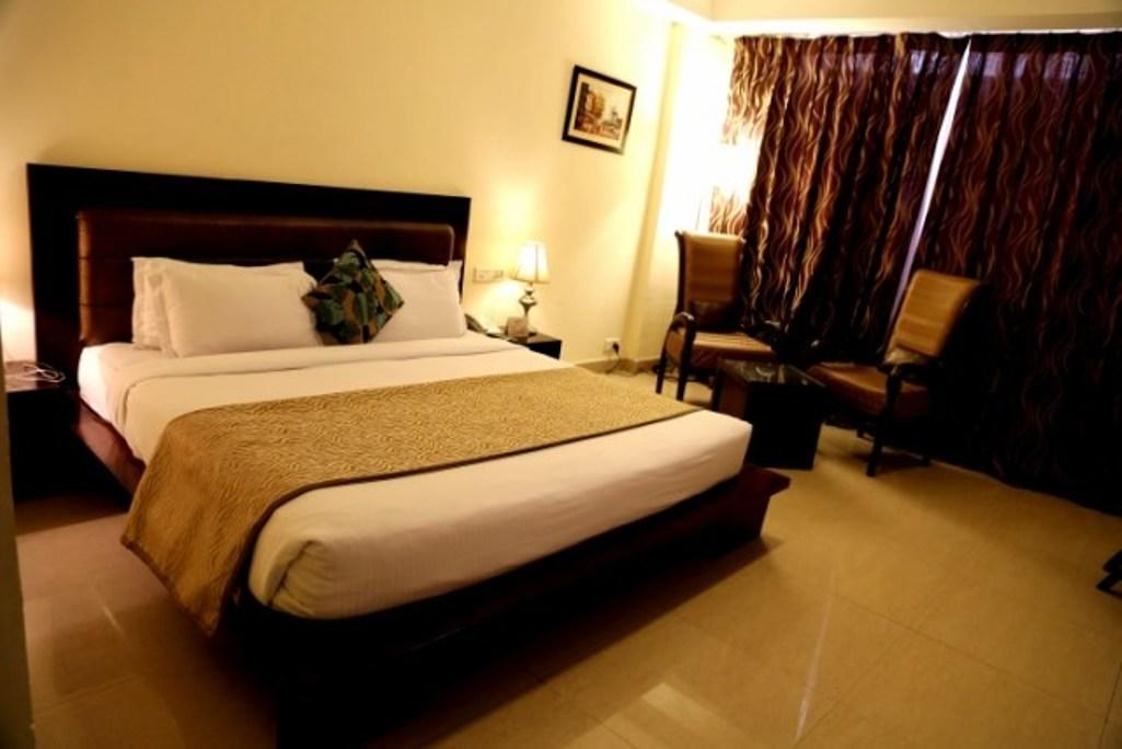 Hotel Eqbal Inn Patiāla Extérieur photo