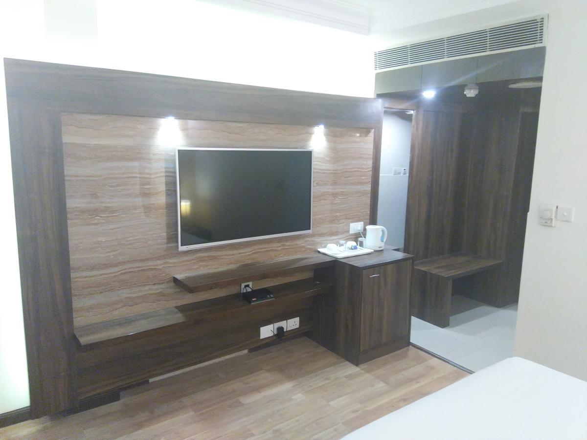 Hotel Eqbal Inn Patiāla Extérieur photo