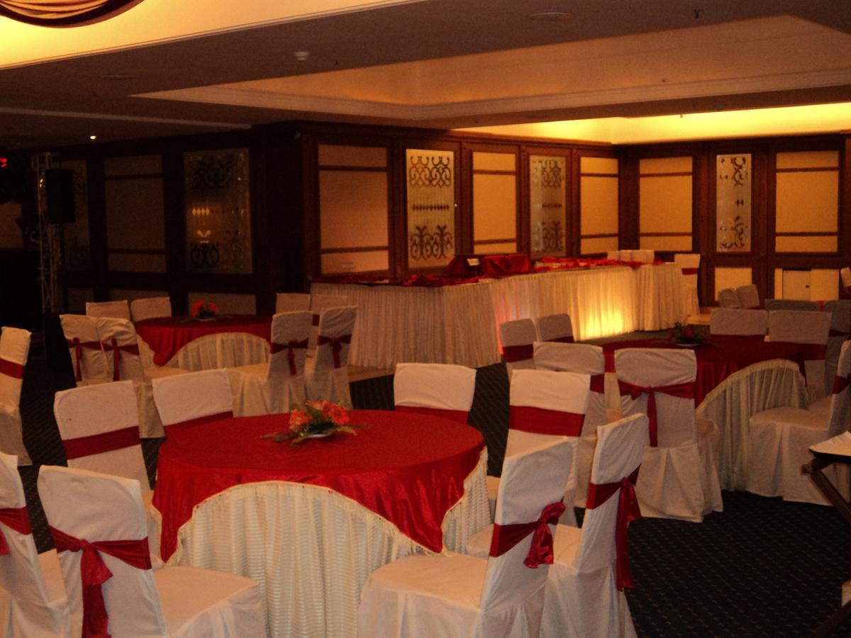 Hotel Eqbal Inn Patiāla Extérieur photo
