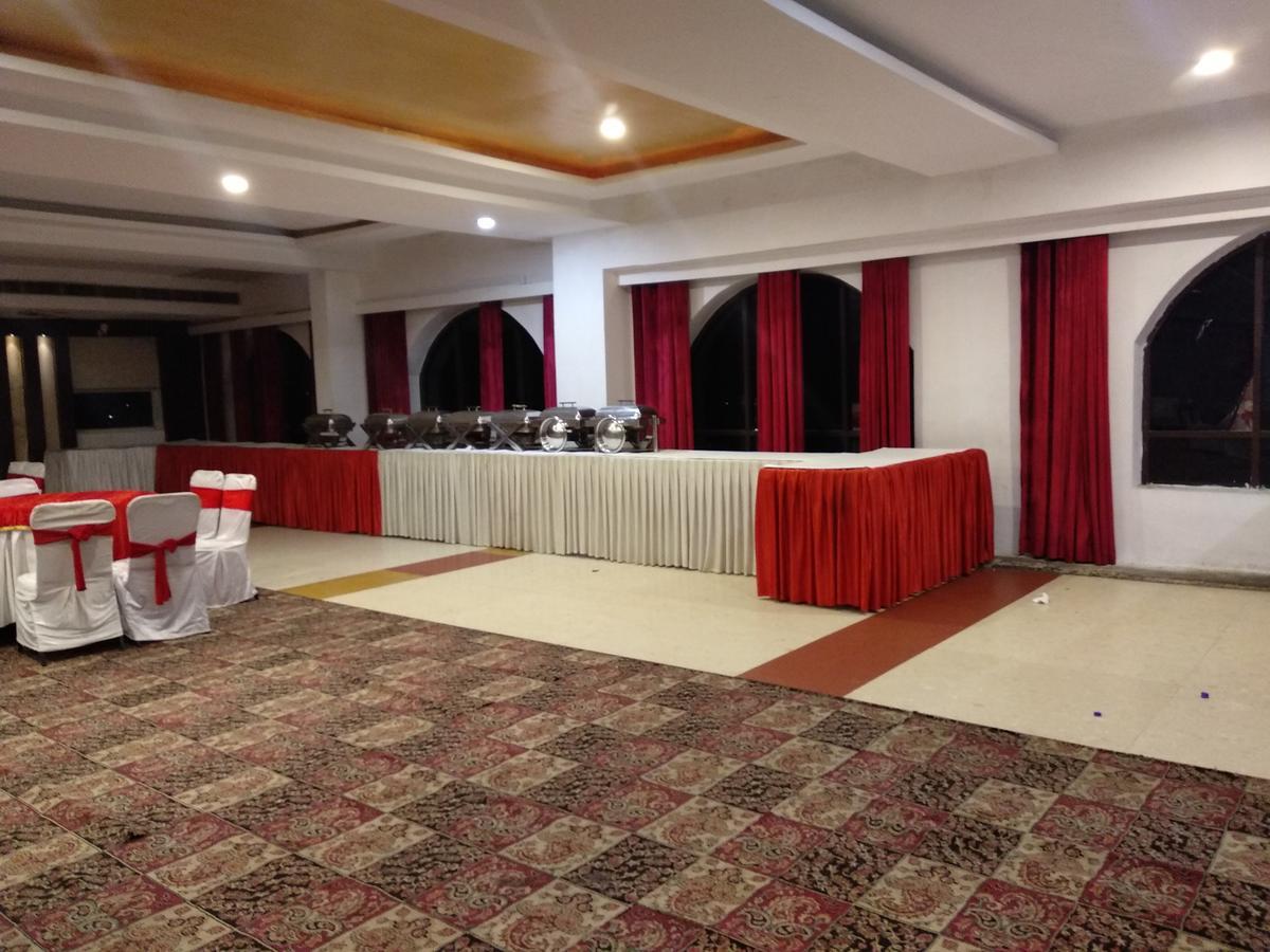 Hotel Eqbal Inn Patiāla Extérieur photo