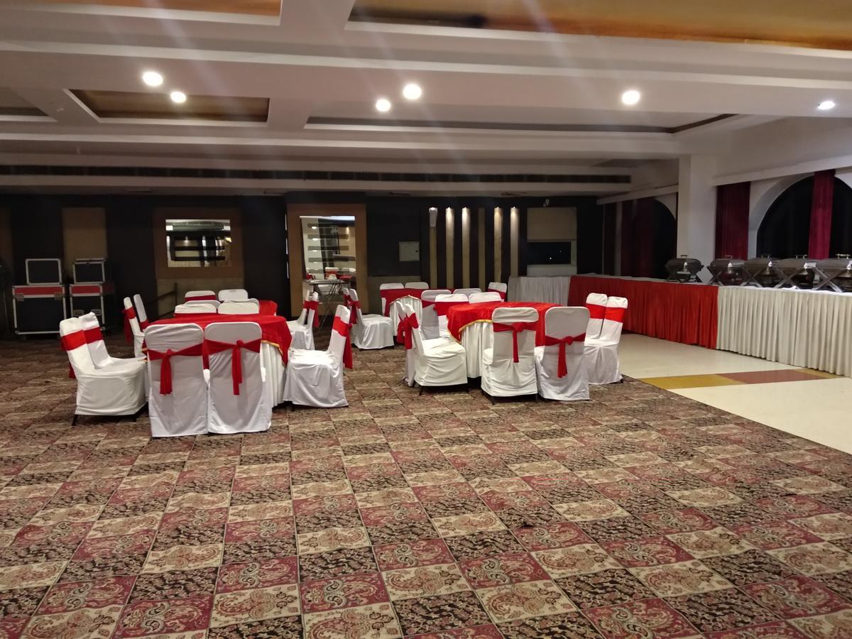 Hotel Eqbal Inn Patiāla Extérieur photo