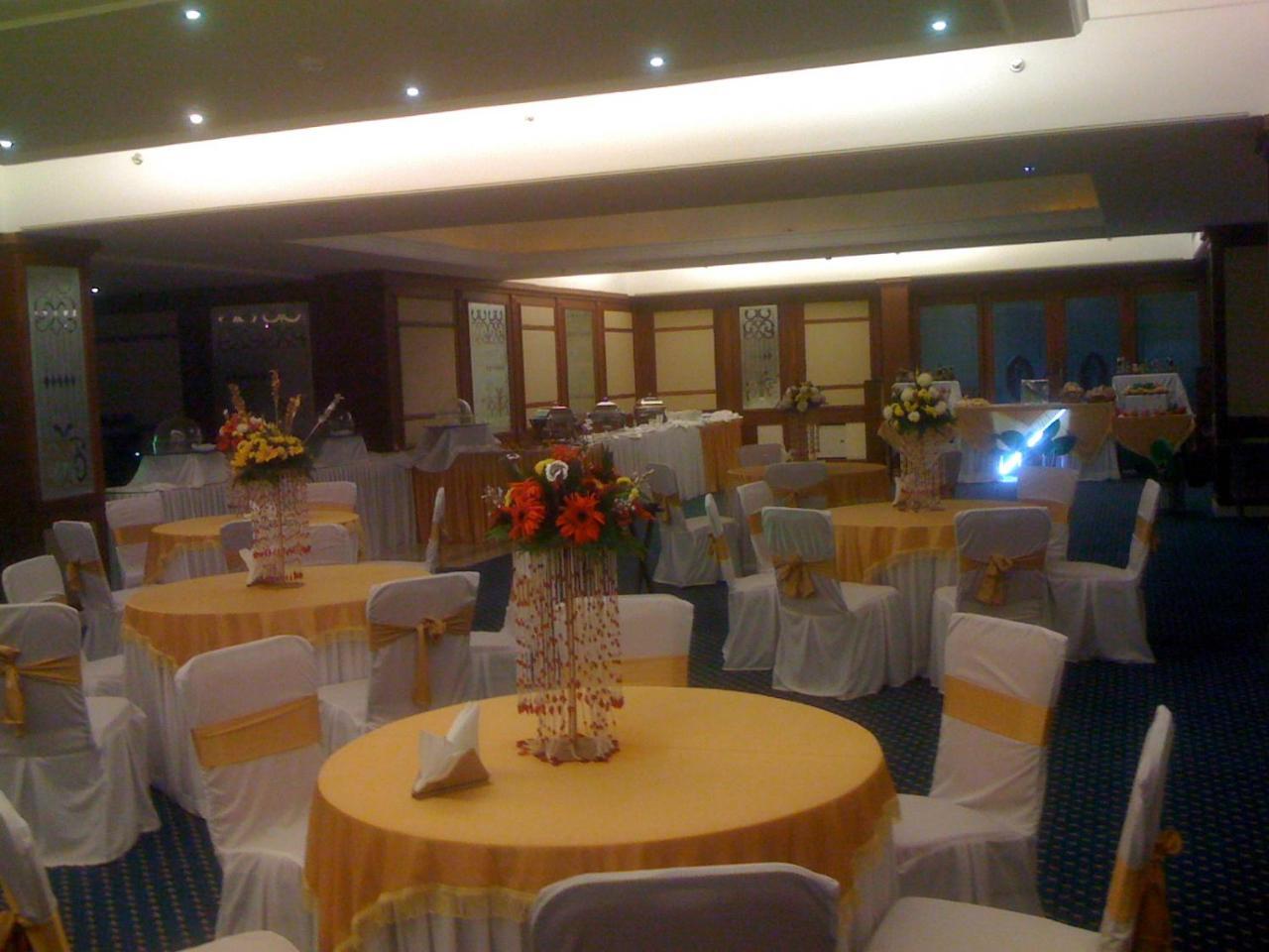 Hotel Eqbal Inn Patiāla Extérieur photo
